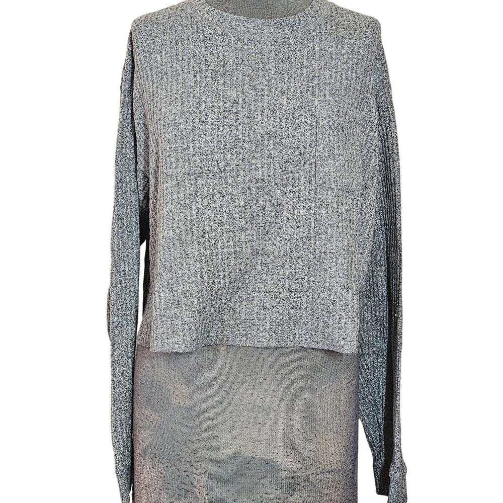Gray Pull over Crop Top with Pocket Size Medium